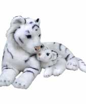 Wilde dieren knuffels tijger welpje wit